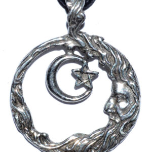 Wicca Wisdom amulet