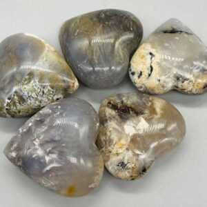1 1/2" Agate, Dendritic heart