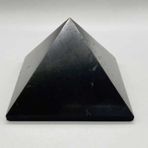 100mm Shungite pyramid