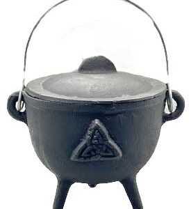 4.5" Triquetra cast iron cauldron w/ lid