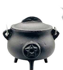 5.5" Pentagram cast iron cauldron w/ lid