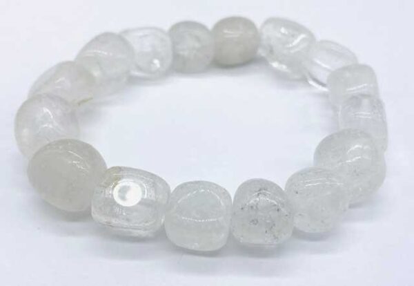 Quartz gemstone bracelet