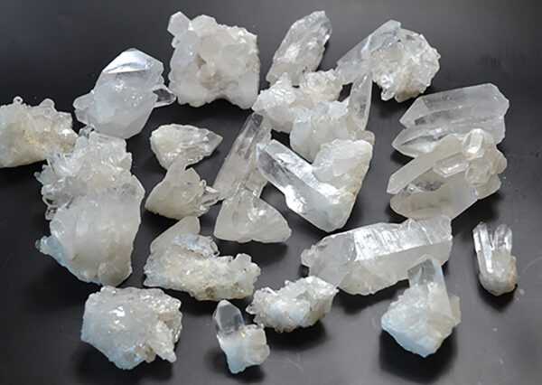 ~3# Flat of Quartz Cluster