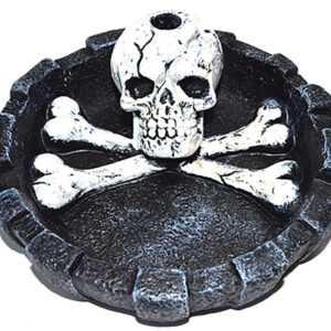 4 1/2" Skull & Crossbones ashtray